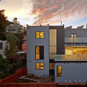 Noe House, Studio VARA