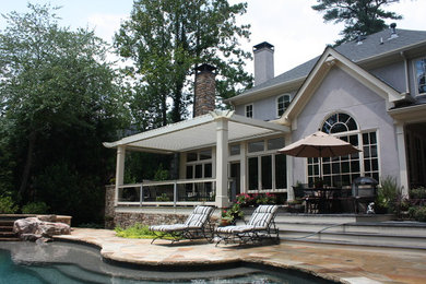 Inspiration for a timeless patio remodel in Dallas