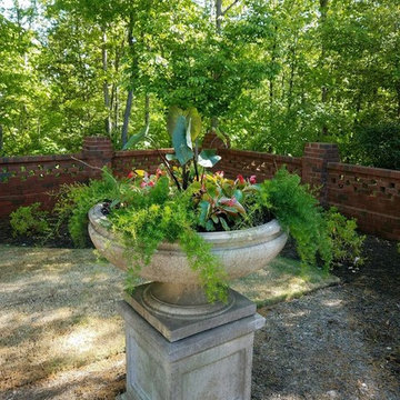 Raised Gardens, Urns, and Seasonal Plantings