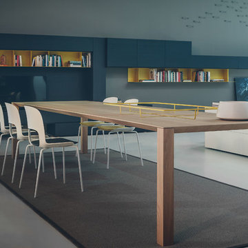 Pianca Woody Table and Cora Chair