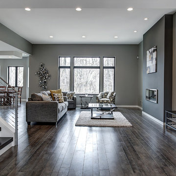 Oak Hollow - Contemporary