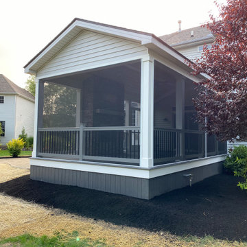 Strongsville Structure with Screens, Gas Fireplace and Re-Furbished patio