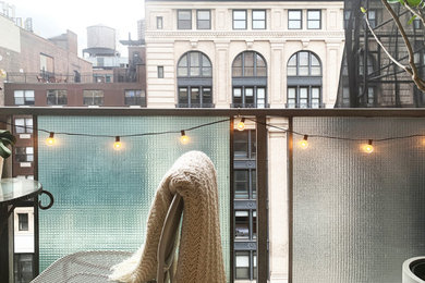 Example of a trendy balcony design in New York