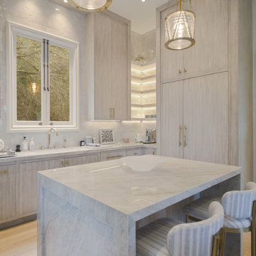 Pac Heights refined continuity: BRIDGING CLASSIC ARCHITECTURE & MODERN LIVING