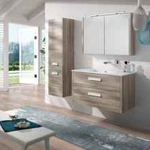 1/2 Bath