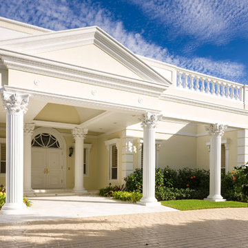 Classic House in Palm Beach