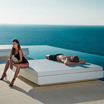 Vela Square Daybed