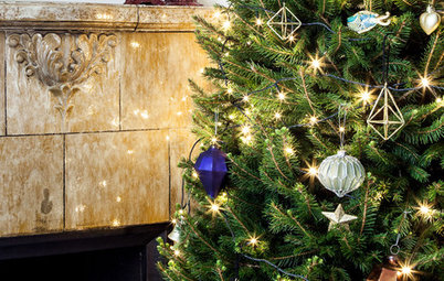 Photothèque : 43 sapins à travers le monde décorés pour Noël