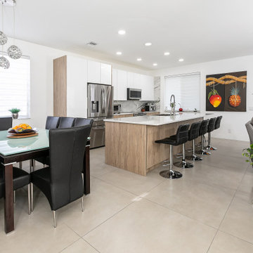 Versatil Contemporany Kitchen