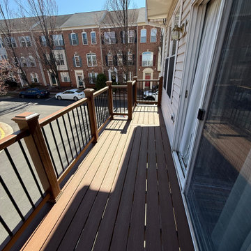 Townhouse Deck Remodel with Trex Decking and Railing