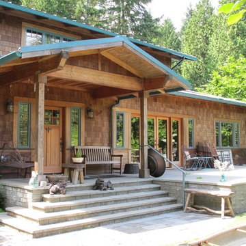 Lakeshore Craftsman Residence