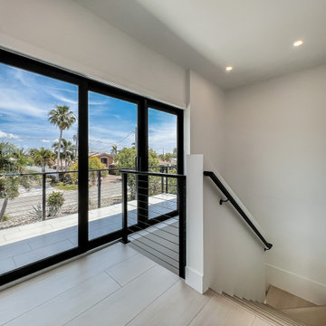 Contemporary Waterfront Balcony & Stair Cable System
