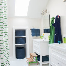 small bath upstairs