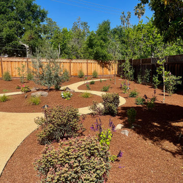 Circular Grove