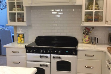 Inspiration for a coastal kitchen remodel in Miami