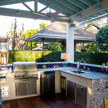Mexican Inspired Old Metairie Residence