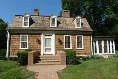 Exterior home idea in New York