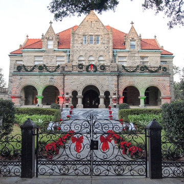 Photo Tour: New Orleans Spreads Its Cheer With Festive Decor