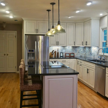 Kitchen with Contrast