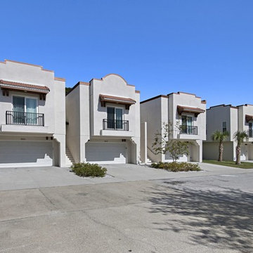 Everett Ave Townhomes
