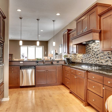 17364 Hanson Ct Eden Prairie MN