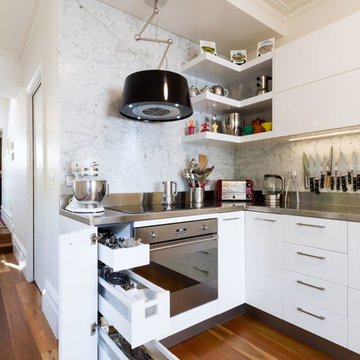 Carlton Kitchen