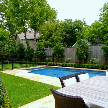 Heights Pocket Garden