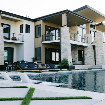 Breathtaking View Infinity Pool in Saratoga Springs