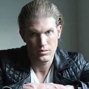 Jason Vernau's photo