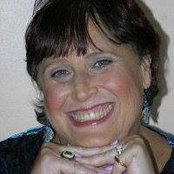 Laura Colker's photo