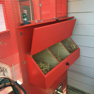 La Crescenta Chicken Coop