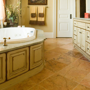 Cliffs W.C. - ROB - Master Bath (4)