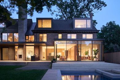 Minimalist exterior home photo in Toronto