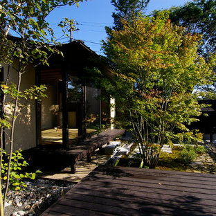 横浜の和風のおしゃれなデッキ (張り出し屋根) の写真