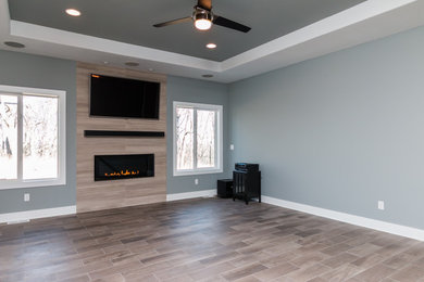 Family room photo in Other