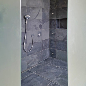 Swimmingpool addition and bathroom renovations - Gillsland Road