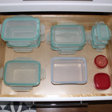 Kitchen Tupperware