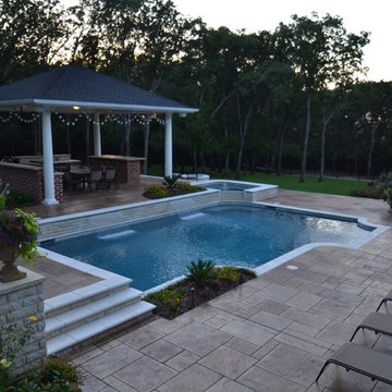 Grapevine Gorgeous Geometric Pool & Spa
