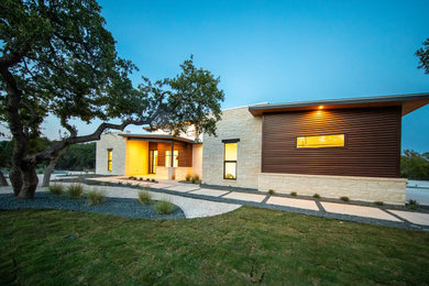 Minimalist exterior home photo in Austin