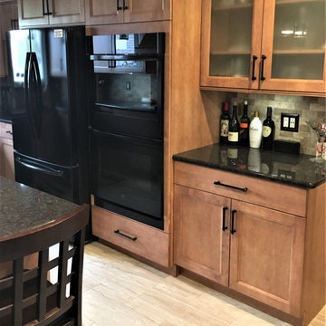 Showplace EVO Kitchen in Maple Edgewater Nutmeg