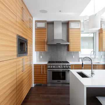 Contemporary Kitchen