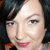 Kristi Marineaus foto