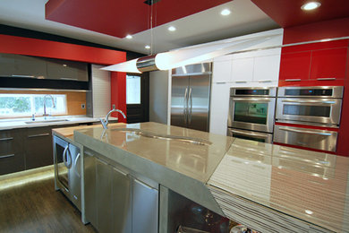 Inspiration for a contemporary kitchen remodel in Charlotte