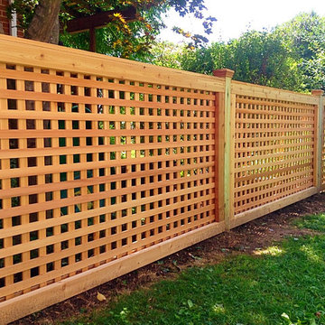 Cedar square lattice fence in Arlington VA