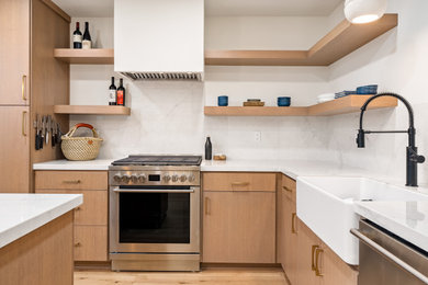 Trendy kitchen photo in San Luis Obispo