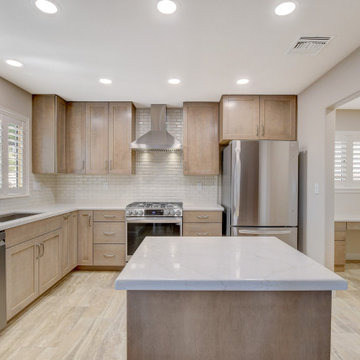 Stunning Transitional Kitchen in Sun City Summerlin