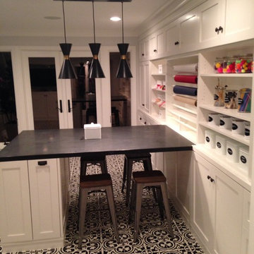 A NEAT Craft & Play Room