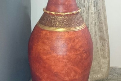Floor vase
