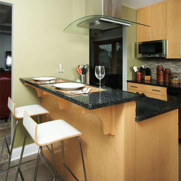 Small contemporary kitchen