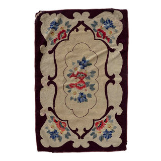 https://st.hzcdn.com/fimgs/bad156ba0341633b_8157-w320-h320-b1-p10--traditional-area-rugs.jpg